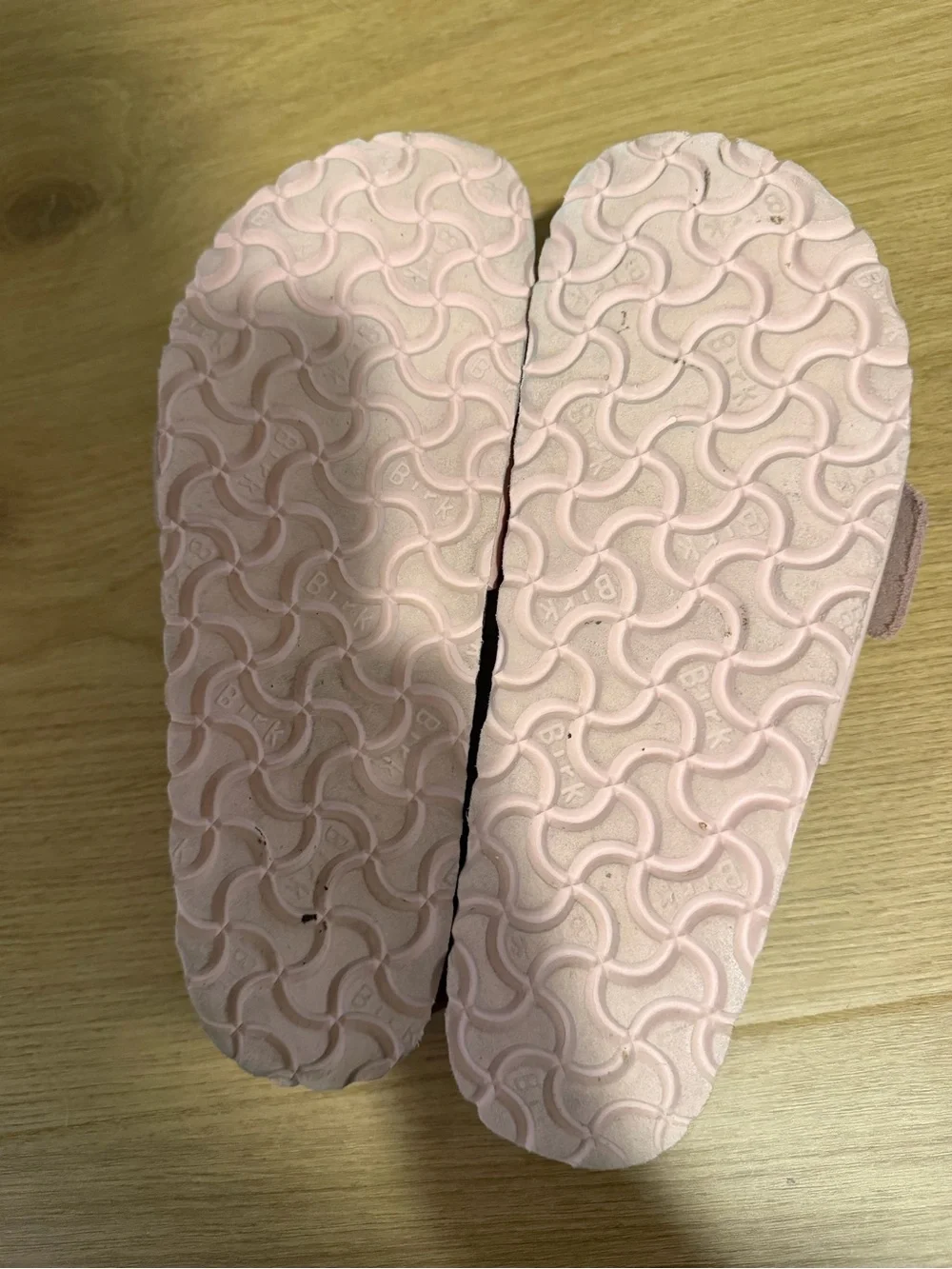 Birkenstock Madrid Patent Leather Slide Sandals - Blush Pink